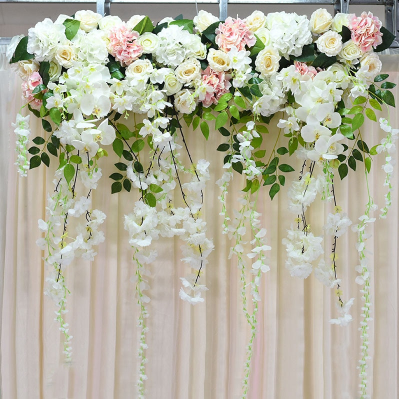Selecting the right tray for your flower arrangement
