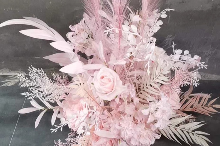 wedding bouquet using artificial flowers3