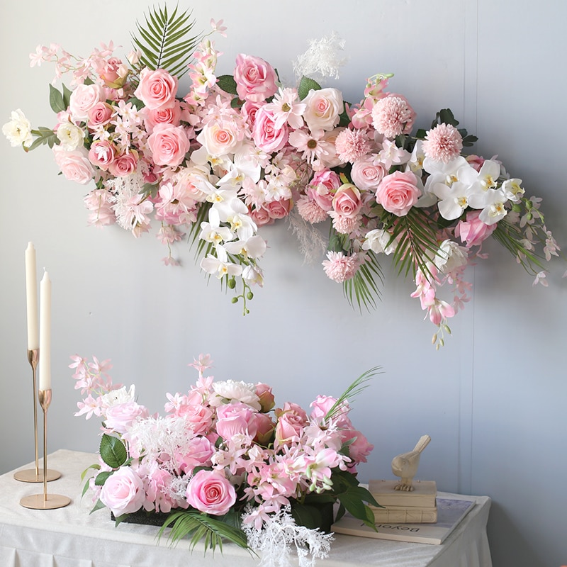 Dried flower arrangements as a wedding trend
